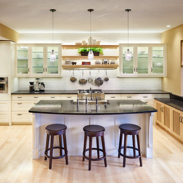 Transitional Kitchen