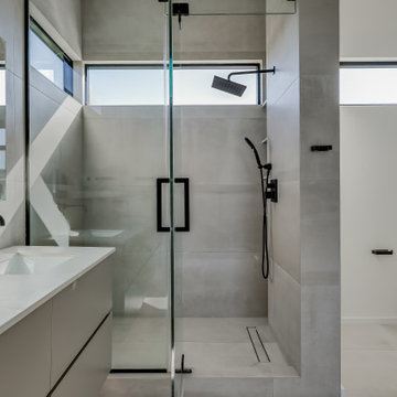 Lago Vista Modern