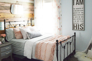 Example of a mountain style bedroom design in Dallas