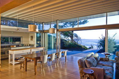 Design ideas for a beach style dining room in Wellington.