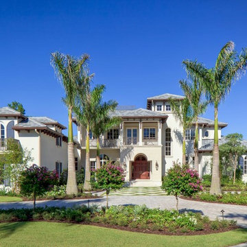 Bella Lago Residence