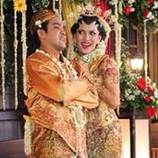 Dewi Ratnasari's photo