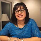 Isabel Luna's photo