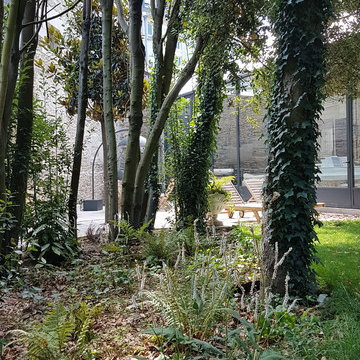 le sous bois et la terrasse d'été