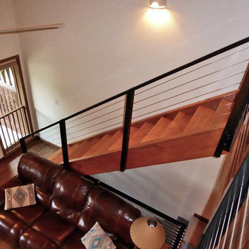Taos Ski Valley, NM: Black Aluminum Posts & P2P Inline Support