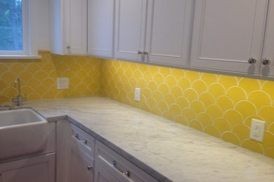 Example of a trendy kitchen design in Los Angeles
