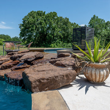 Rock Waterfall and Spa Spillover