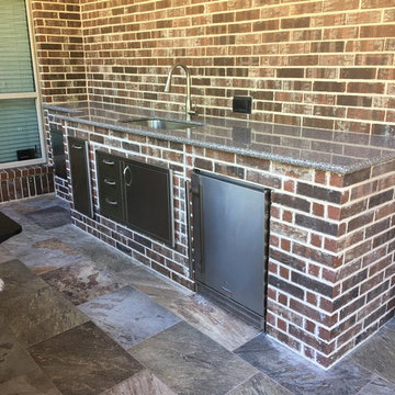 Outdoor Kitchen