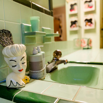 My Houzz: Bold Vintage Color in a 1962 Austin Ranch House