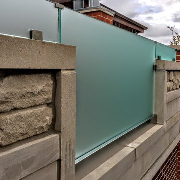 Frosted glass railings in Chicago