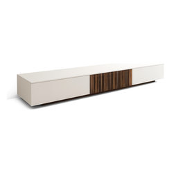 peradesign/contemporary - Living Room Furniture