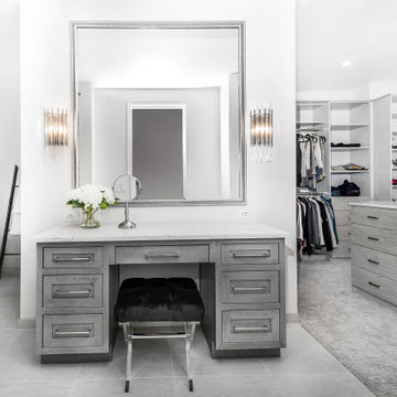 Makeup vanity between bath and walk-in closet