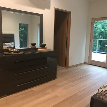 Stone Ridge Staging
