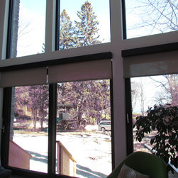 Motorized Sunscreen Roller Shades - Transitional Home - Oakville - Roller Shades
