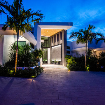 Captivating Modern Home