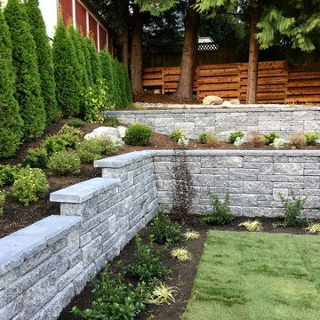 Stepped retaining walls that follow the natural slope