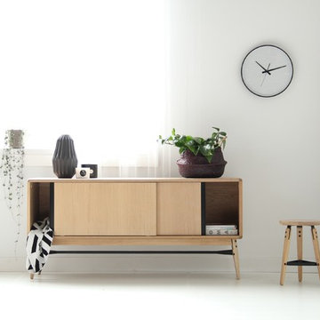 Zeus Range - buffet cabinet + stool