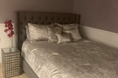 Bedroom - transitional bedroom idea in Philadelphia