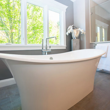 A Contemporary Retreat - Marshfield, MA