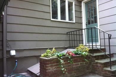 Inspiration for a contemporary exterior home remodel in Newark