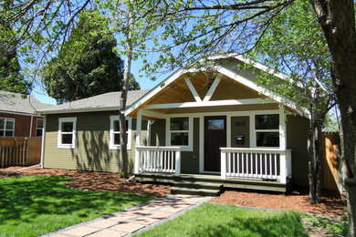 Craftsman exterior home idea in Denver