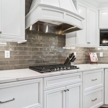 Clintonville Whole House - 22054