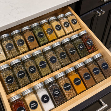 Custom Kitchen Pantries