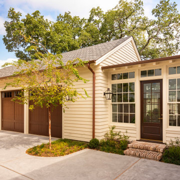 Longmont Exterior - Breakfast Room Entry and Garage