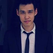 Desmond Ng's photo