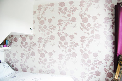 Pretty Flower Wallpaper, Teens Bedroom Feature Wall