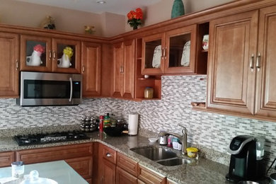 Inspiration for a kitchen remodel in Philadelphia