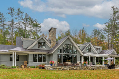 Example of a huge classic house exterior design in Boston