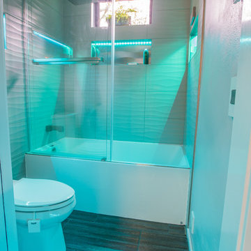 Modern Small Spaced Bathroom