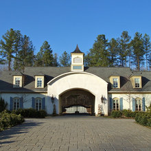 courd yard and stables