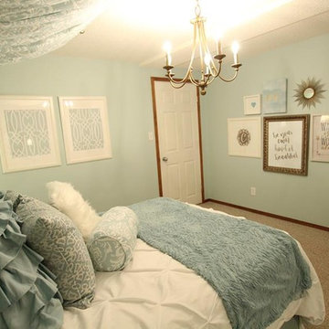 Soft Blue Traditional Bedroom For Pre-Teen Girl