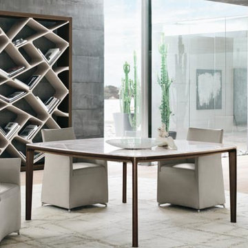 Alivar - Board Square Table