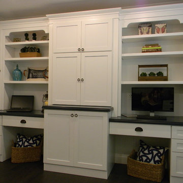 Ladue, Missouri - Kitchen & Baths