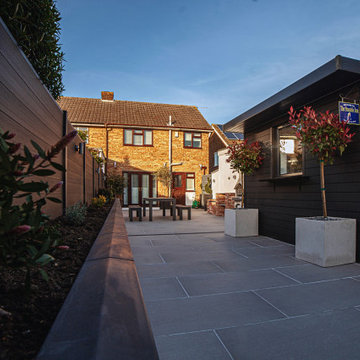 A Contemporary, Minimalist Garden With Mediterranean Influence