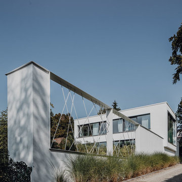 Villa von Osee -Zwischen Wasser und Kristall