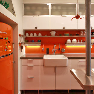 オレンジ色のキッチンの事例画像 Houzz