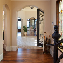 DIVISION IN HALLWAY WALL FOR KITCHEN