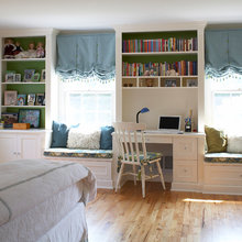 Built in desk
