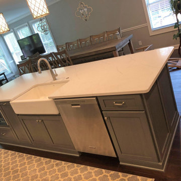 Kitchen Designed for Entertaining in White House