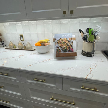 Hybrid Kitchen Remodel With New Quartz Countertops
