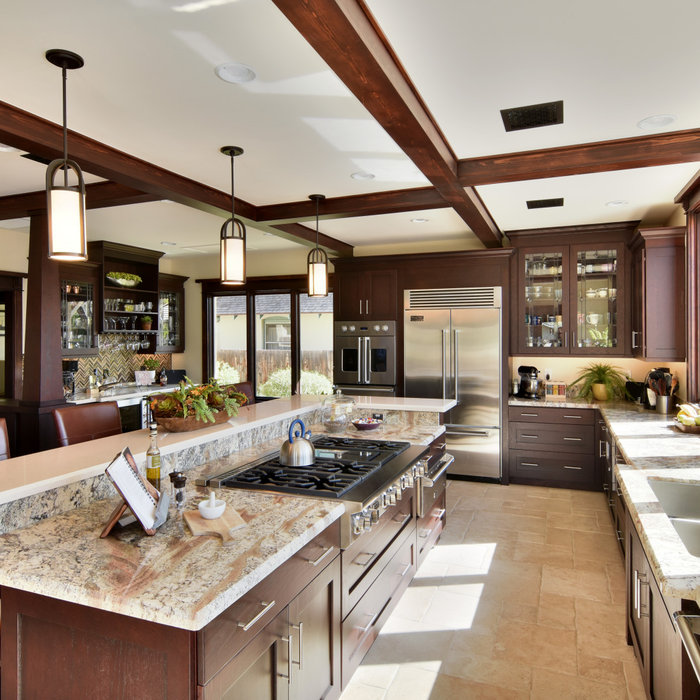 Inspiration for a craftsman kitchen remodel in Phoenix