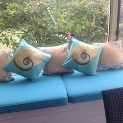 Custom made outdoor cushions - Products
