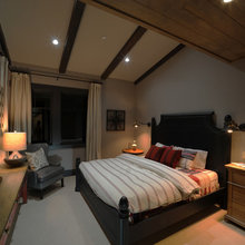 condo bedroom