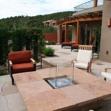 Contempoary Fire Pit Patio