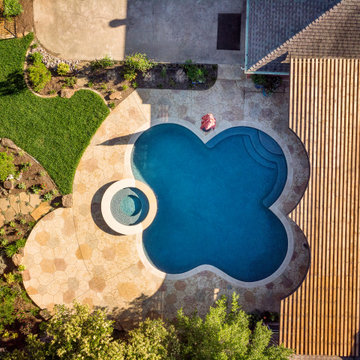 Arbor mirroring Pool
