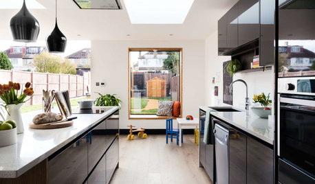 7 Ideas for Incorporating a Window Seat into Your Extension
